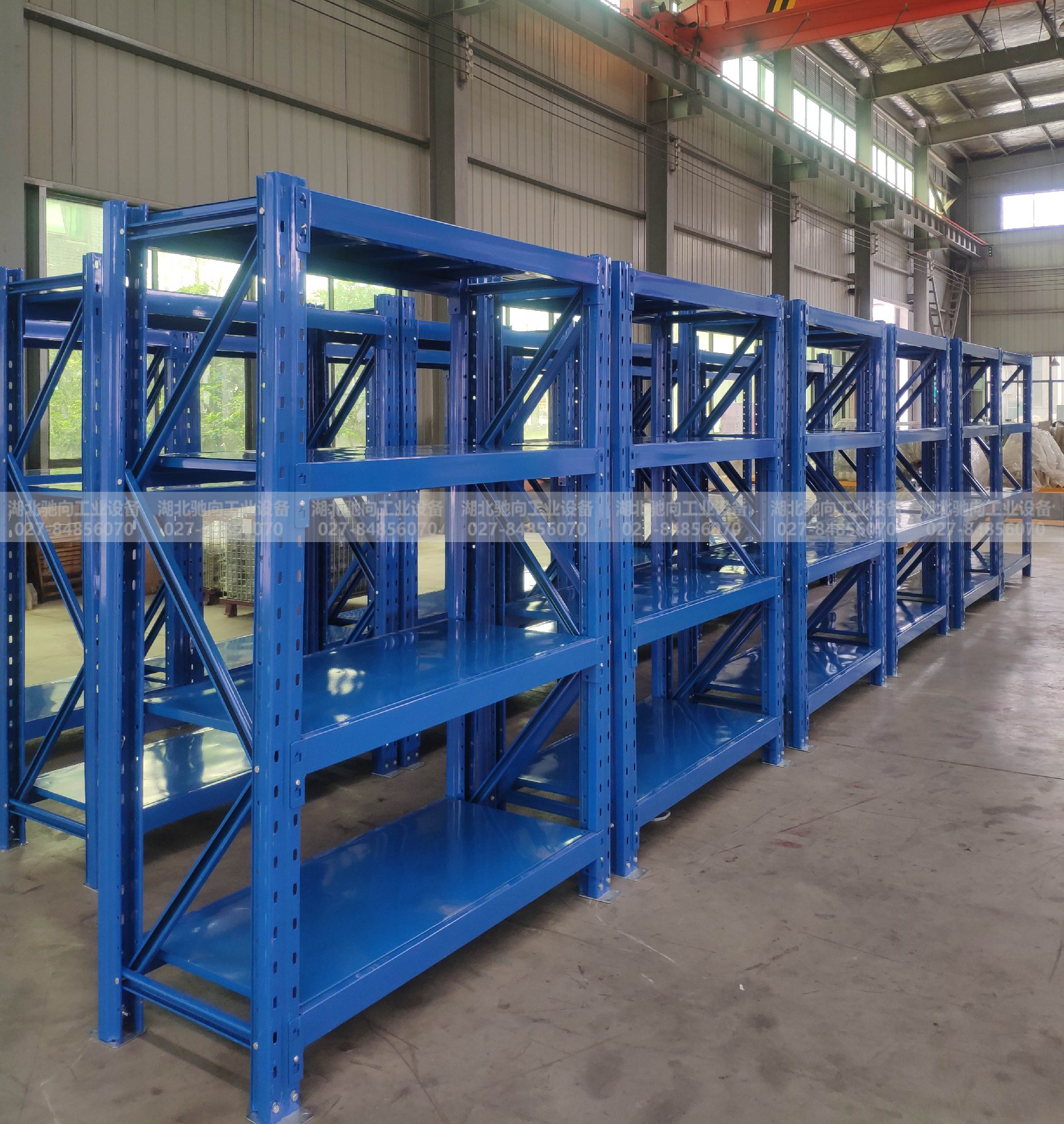 層板貨架.jpg 層板貨架.jpg